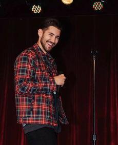 吃瓜网红男博主视频大全,全网热门吃瓜网红男博主视频大盘点  第1张